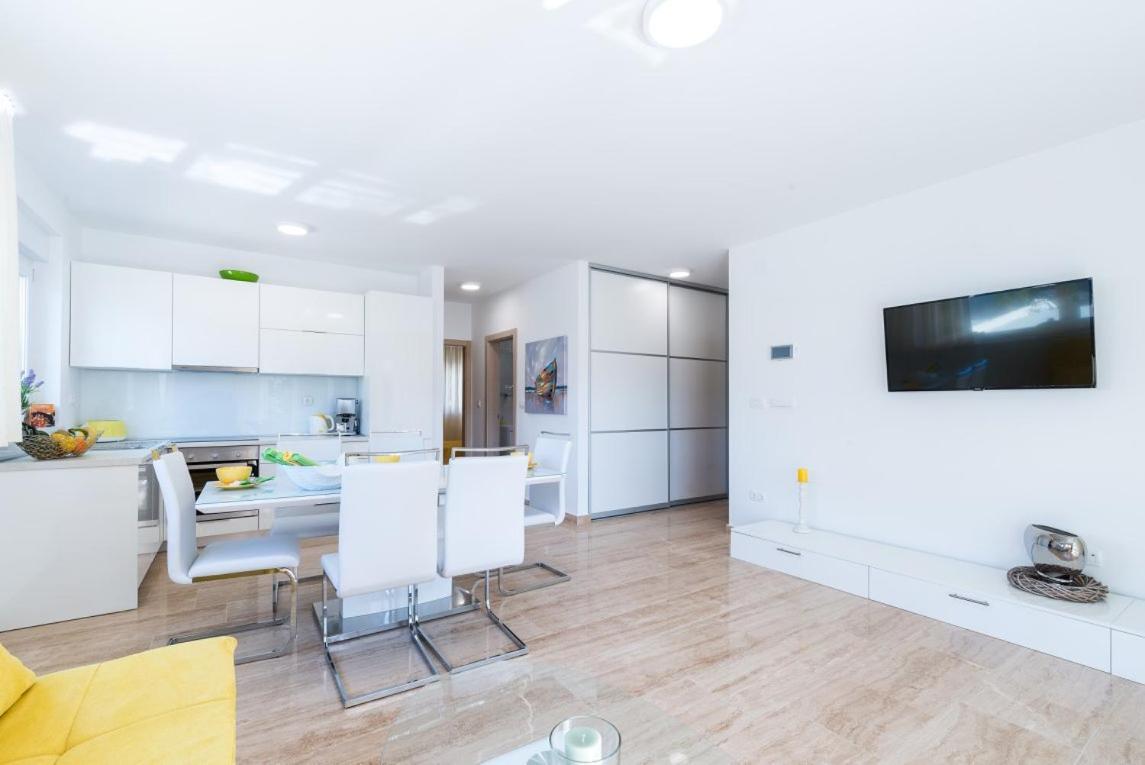 Apartmann Vir Eksteriør bilde